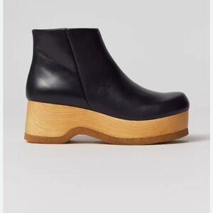 Kelsi Dagger Black Leather Clogs with Tan Sole